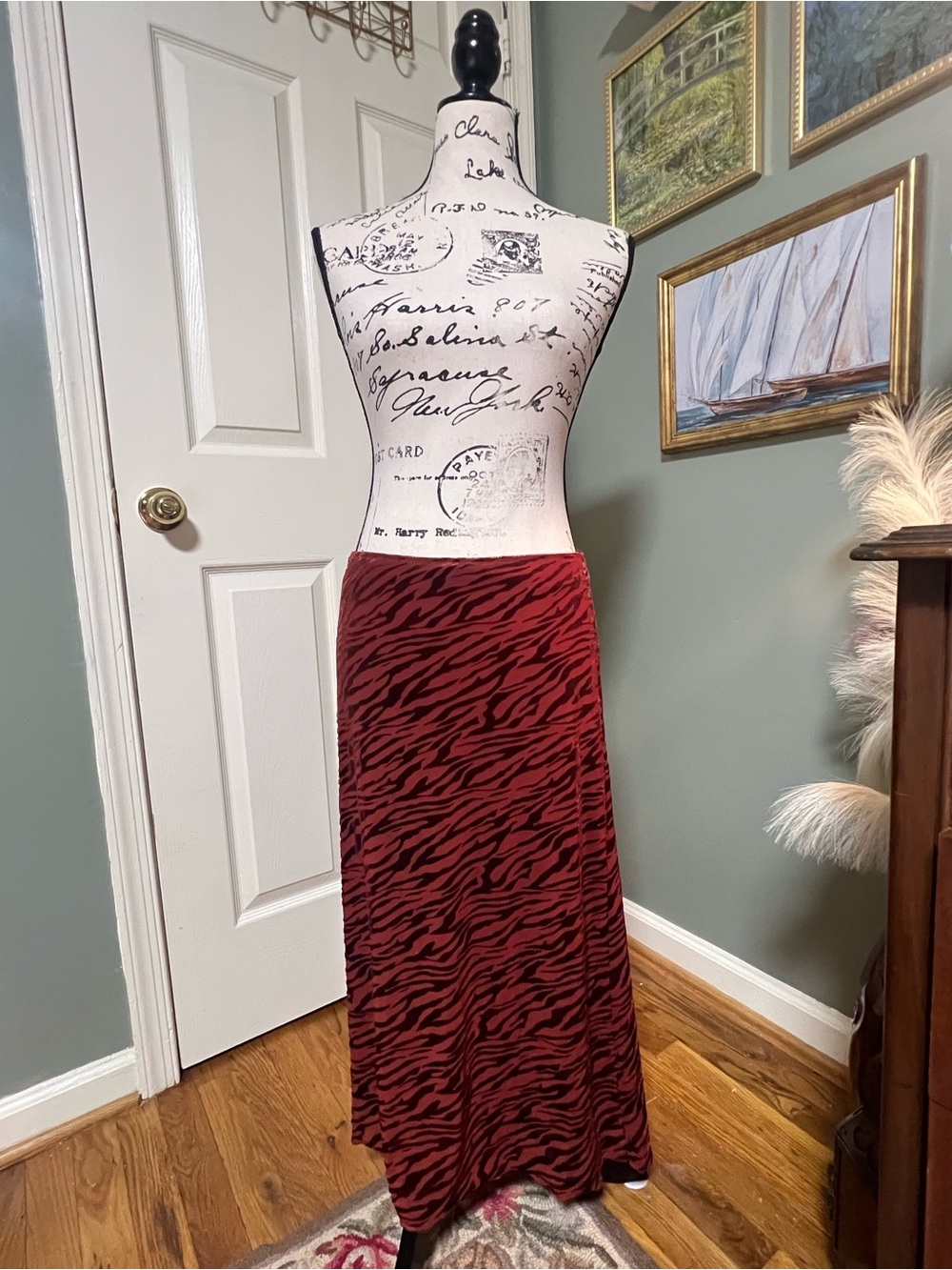 Forever 21 Y2K Style Burgundy Zebra Animal Print Maxi Skirt